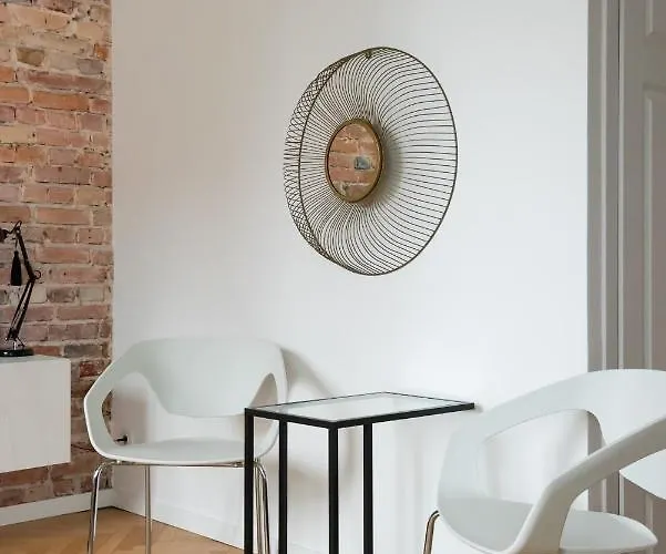 アパート Old Town Basilisk By Bookinghost ワルシャワ